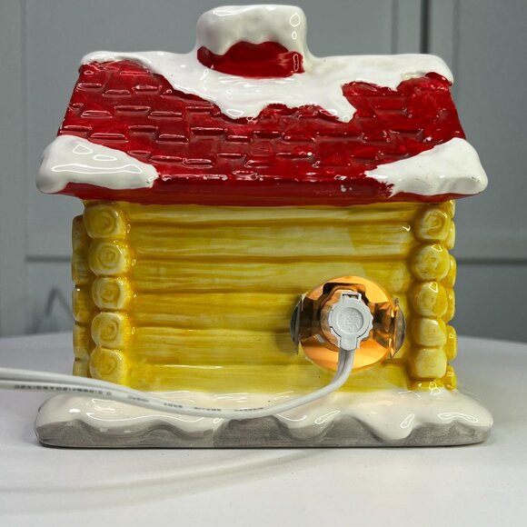 Small Log Cabin Christmas Village Lighted Building (No Box) - Picture 9 of 12